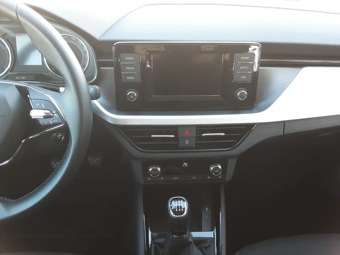 Vehicle image, number 7
