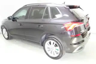 Vehicle image thumbnail, number 6