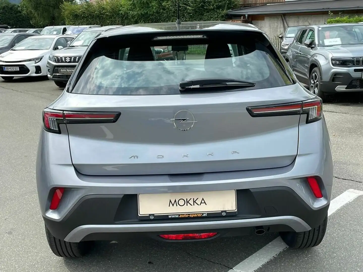 Vehicle image, number 3