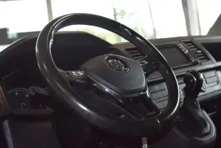 Vehicle image thumbnail, number 16