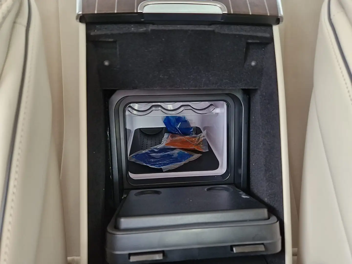 Vehicle image, number 18