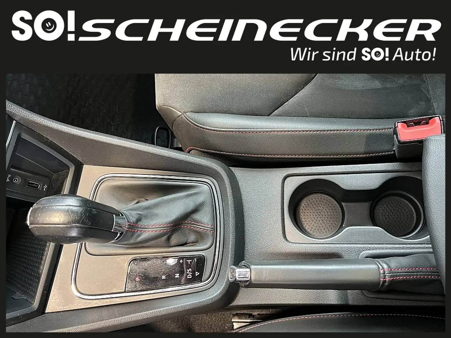 Vehicle image, number 12