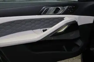 Vehicle image thumbnail, number 13