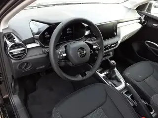 Vehicle image thumbnail, number 9