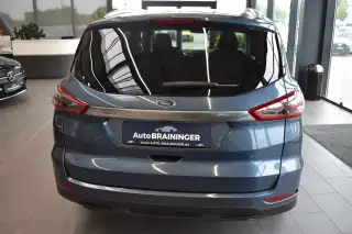 Vehicle image thumbnail, number 6