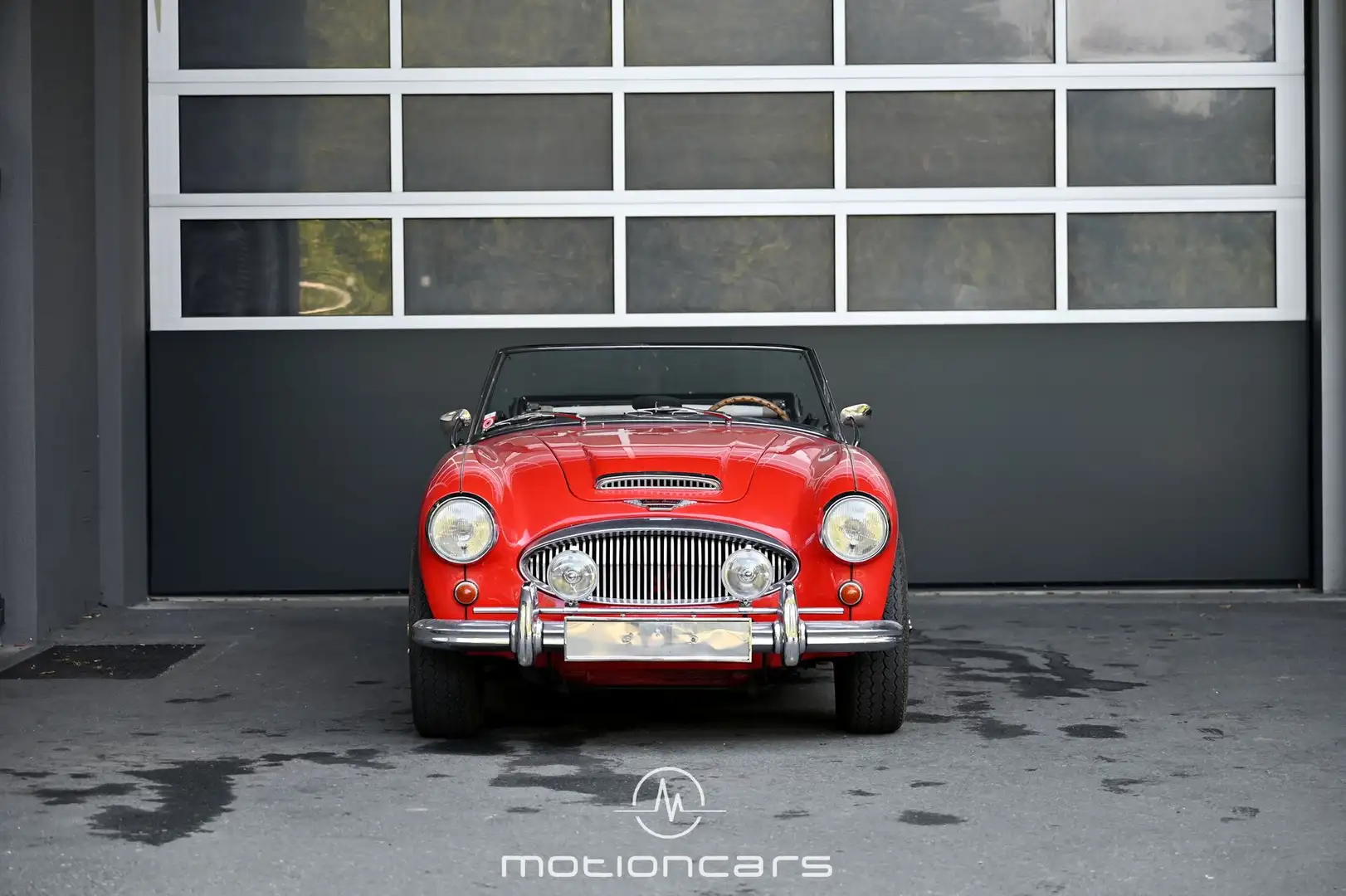 Vehicle image, number 9