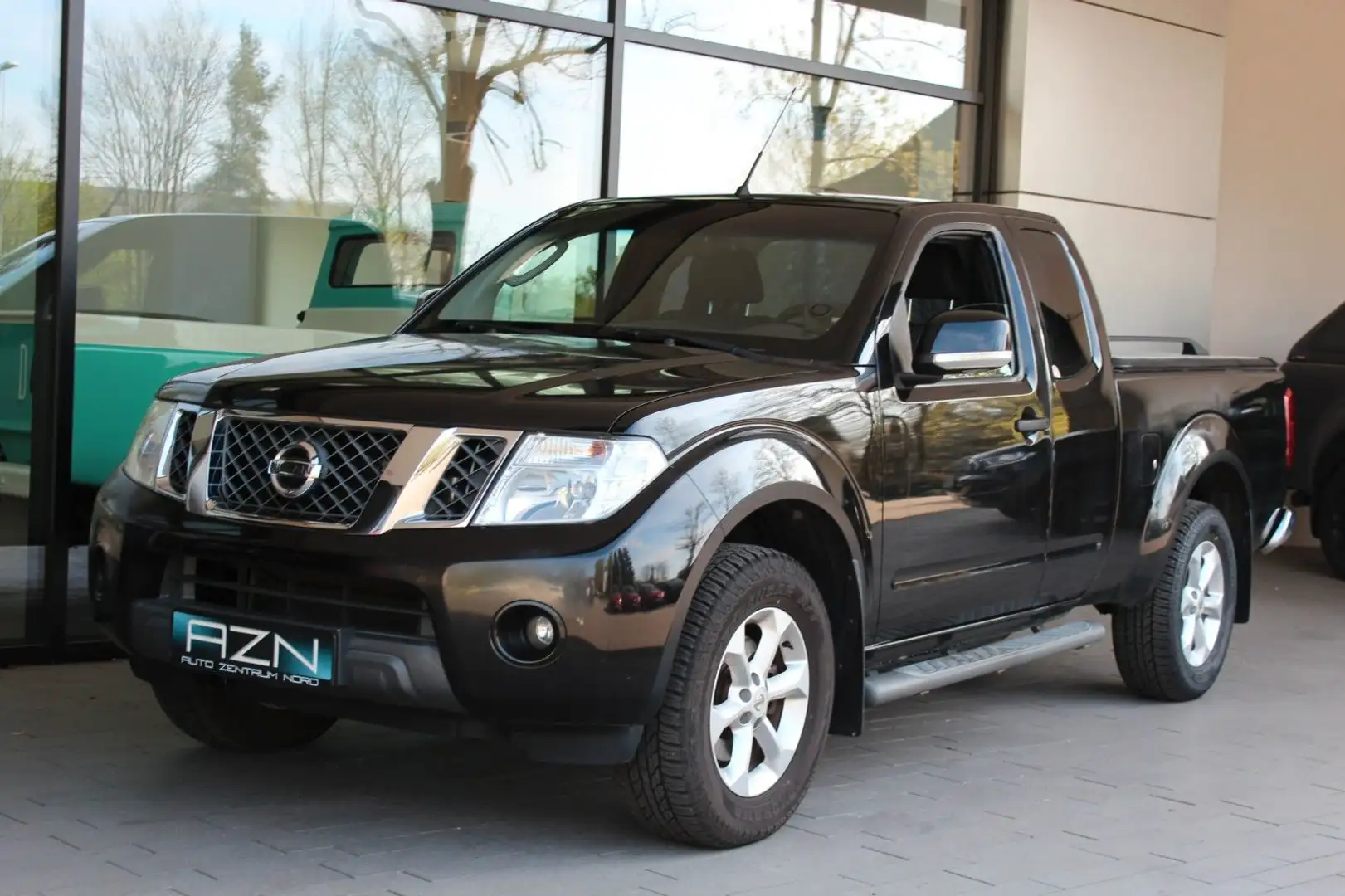 Vehicle image, number 2