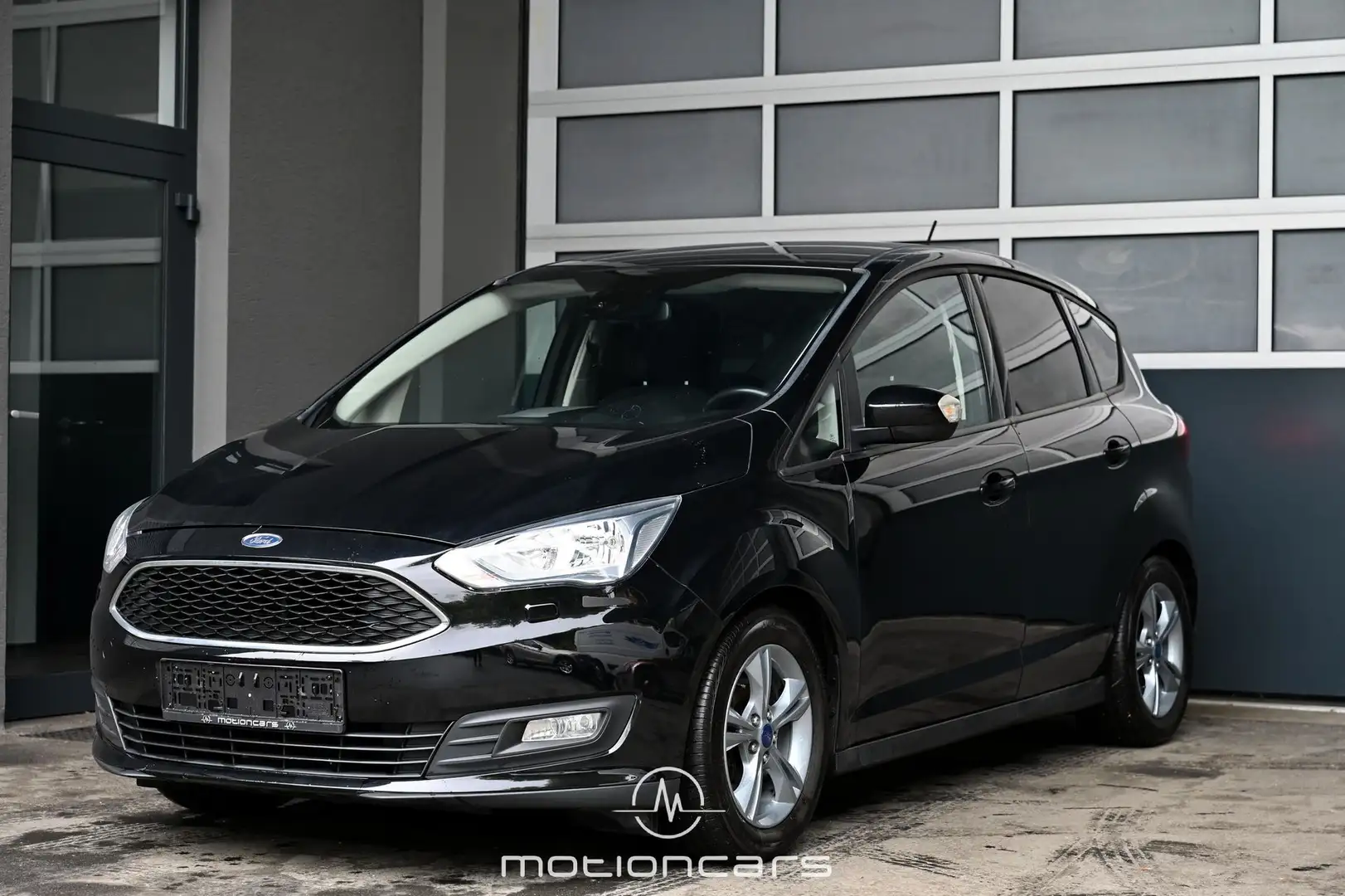 Vehicle image, number 1