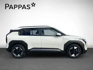 Vehicle image thumbnail, number 6