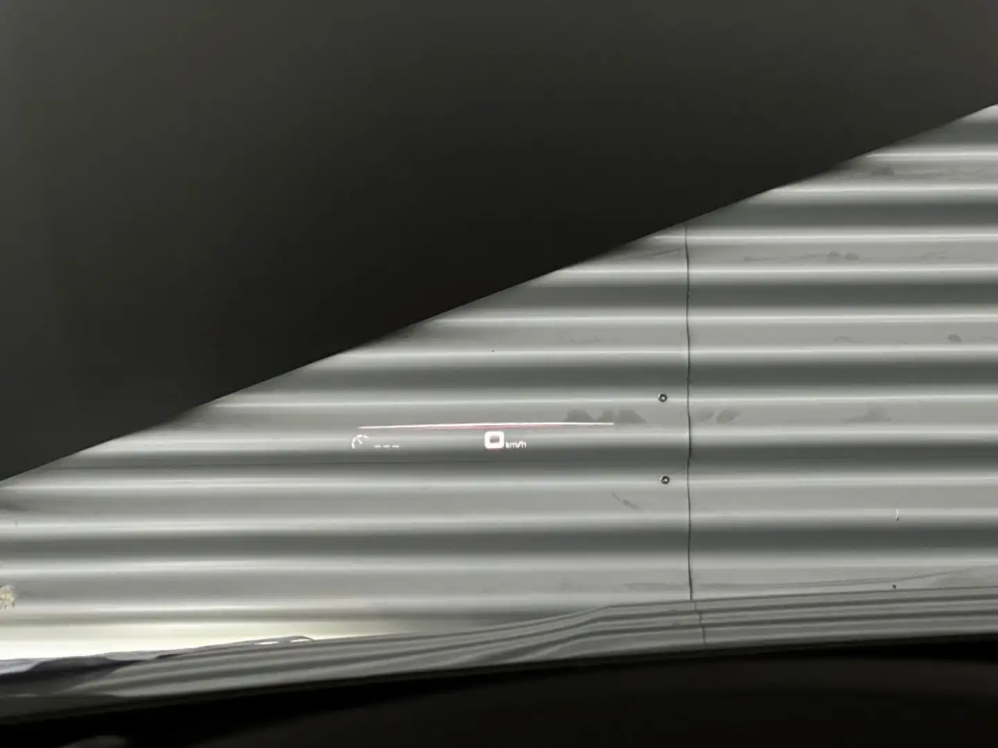 Vehicle image, number 15