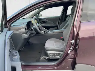 Vehicle image thumbnail, number 7