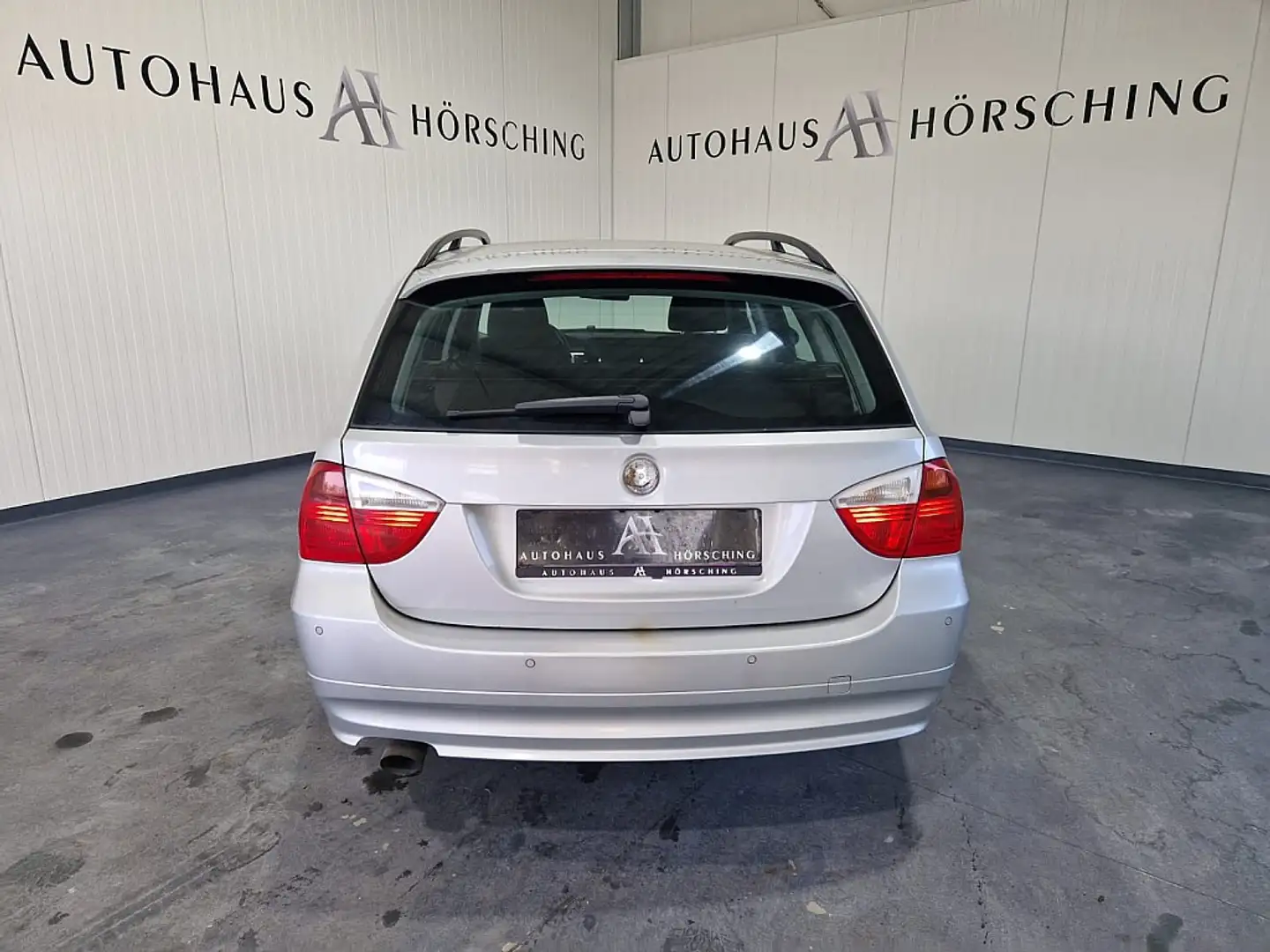 Vehicle image, number 5