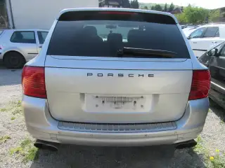 Vehicle image thumbnail, number 6