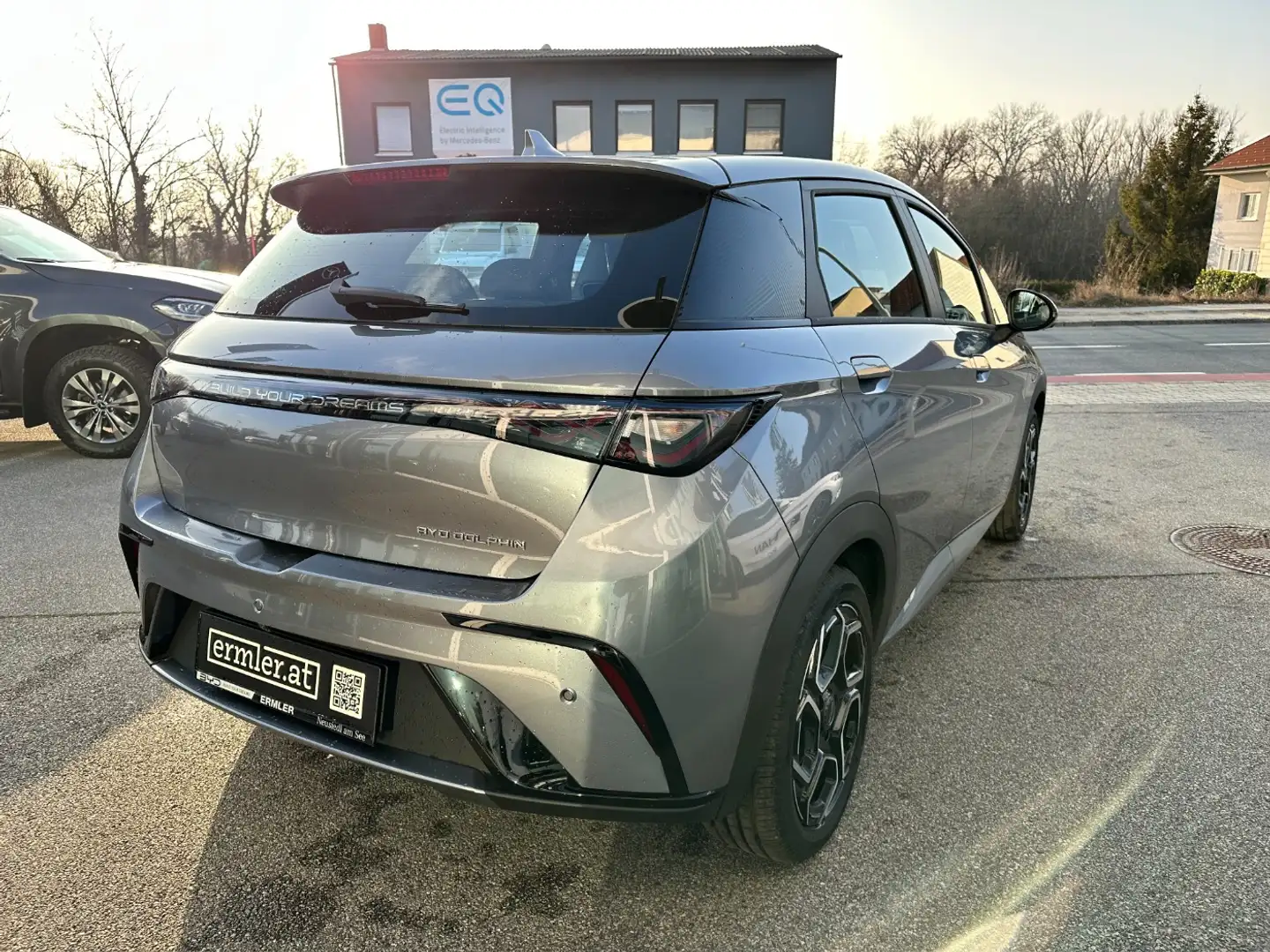 Vehicle image, number 5