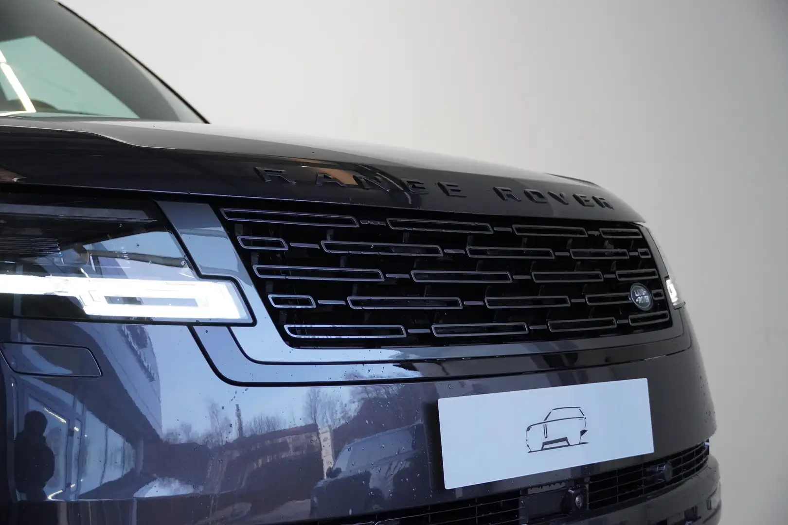 Vehicle image, number 6