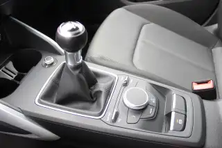 Vehicle image thumbnail, number 14