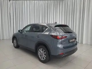 Vehicle image thumbnail, number 6