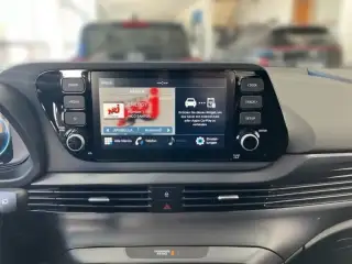 Vehicle image thumbnail, number 7