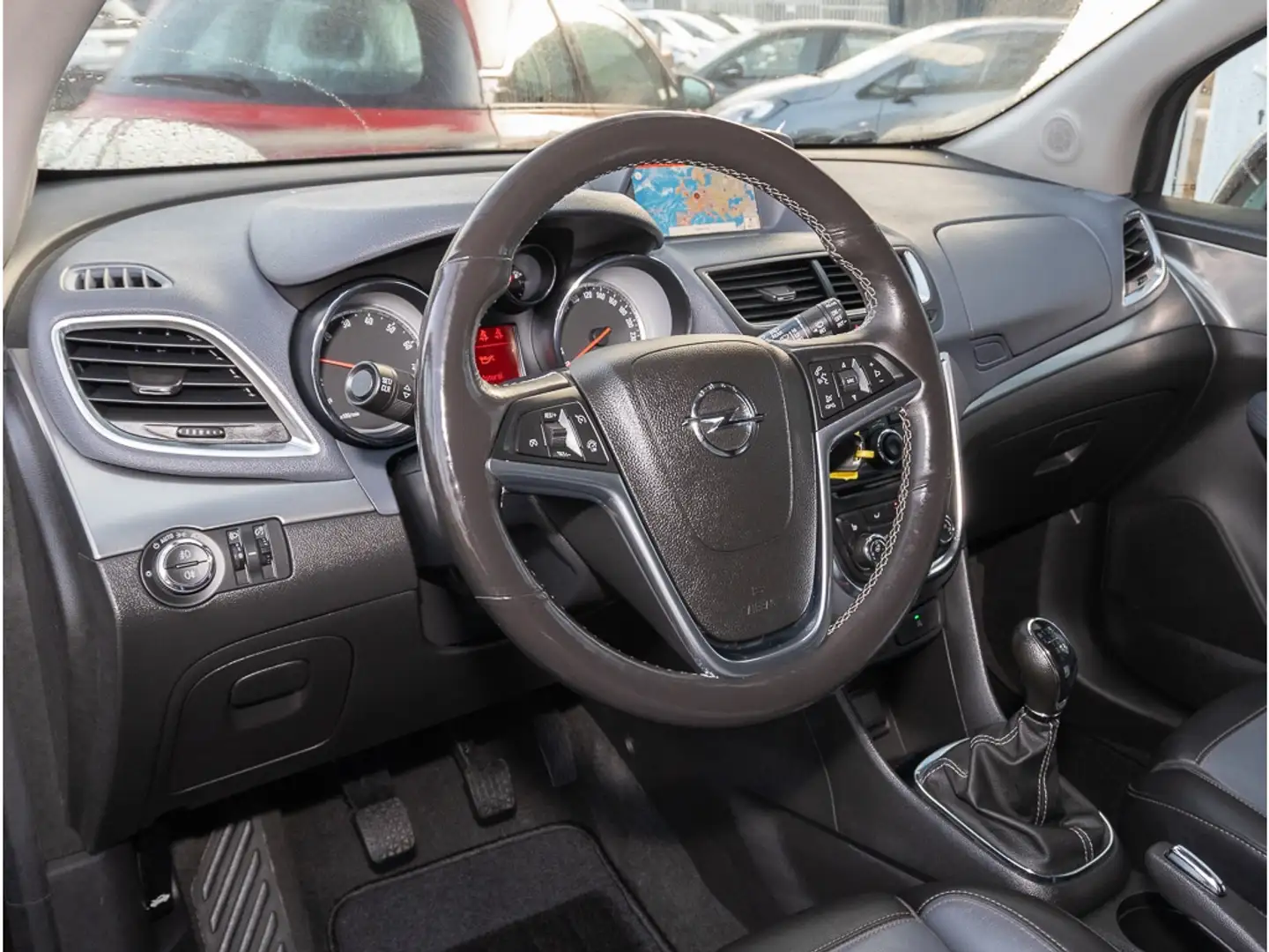 Vehicle image, number 4
