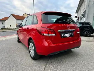 Vehicle image thumbnail, number 4