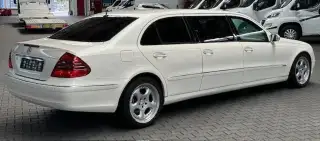 Vehicle image thumbnail, number 4