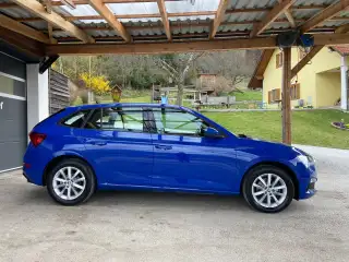 Vehicle image thumbnail, number 3