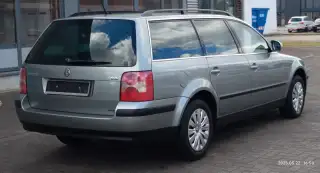 Vehicle image thumbnail, number 5