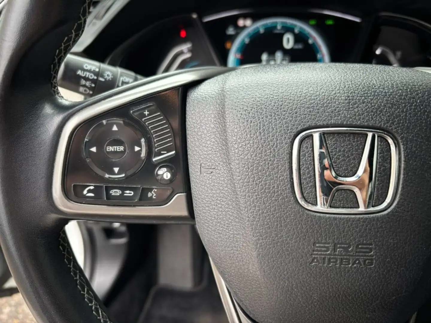 Vehicle image, number 11