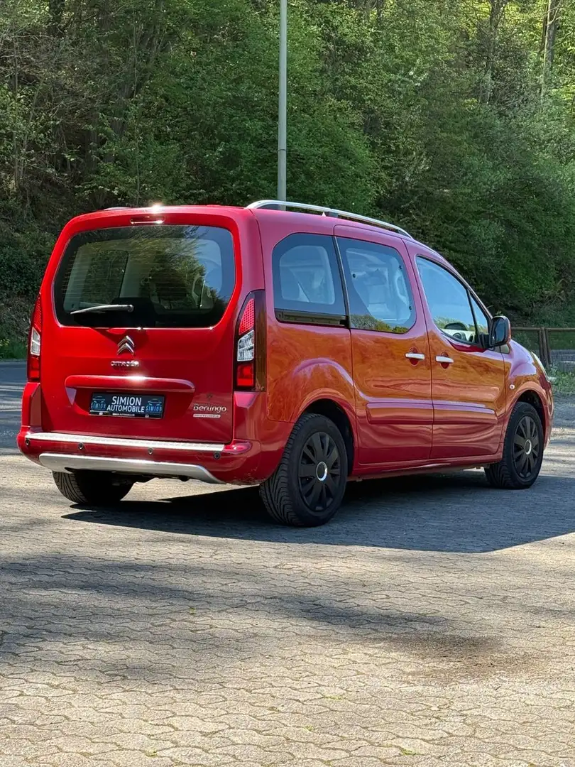 Vehicle image, number 7