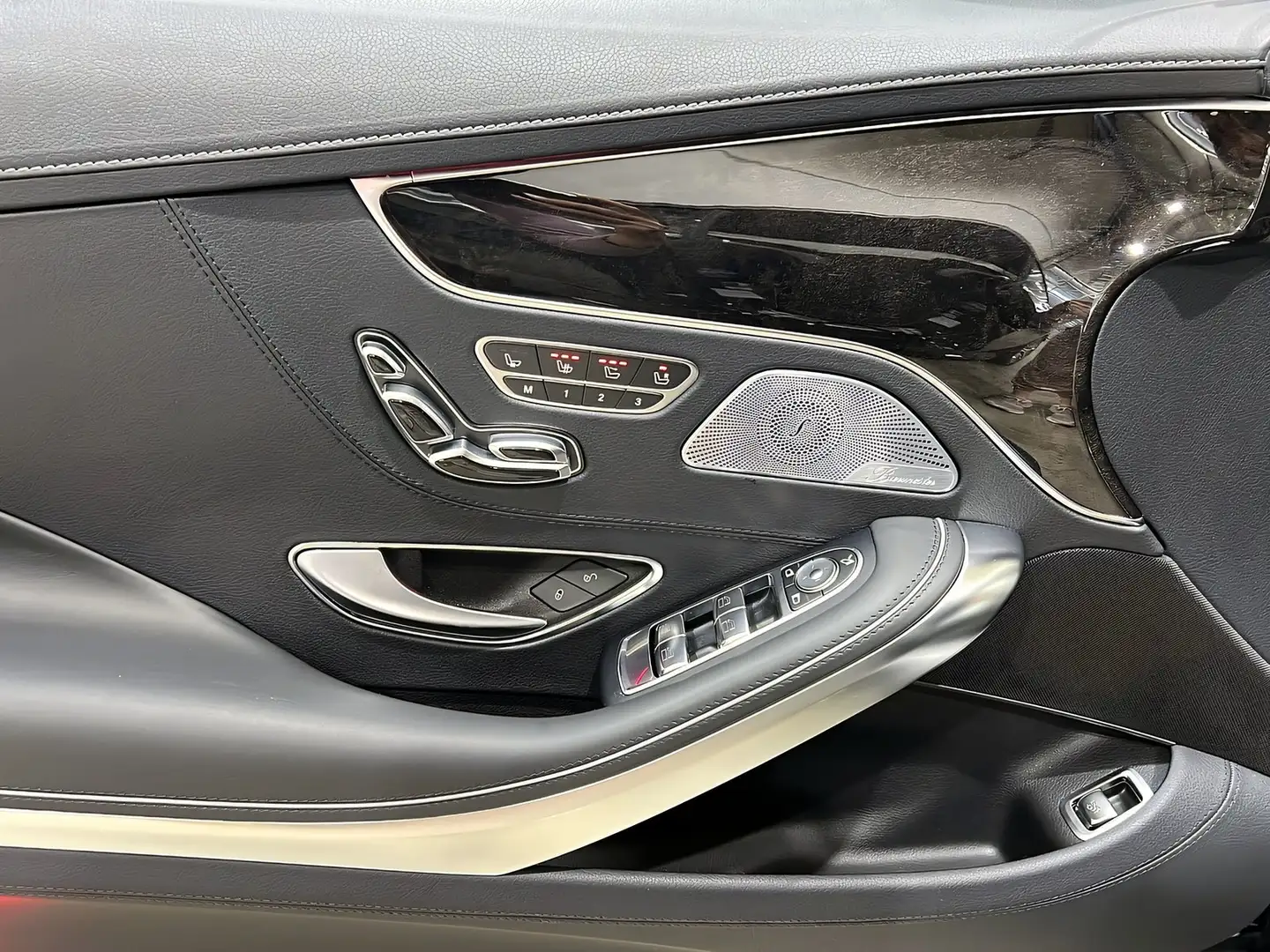 Vehicle image, number 13