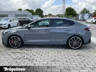 Vehicle image thumbnail, number 18