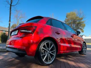 Vehicle image thumbnail, number 6