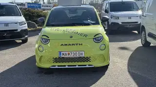 Vehicle image thumbnail, number 7