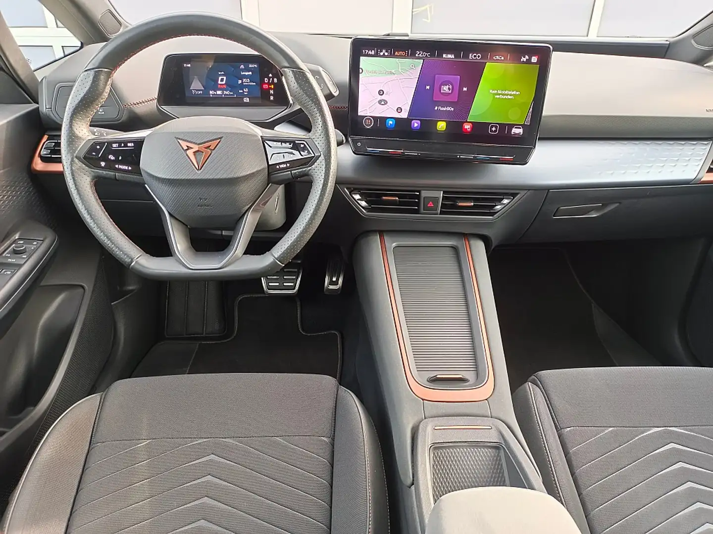 Vehicle image, number 9