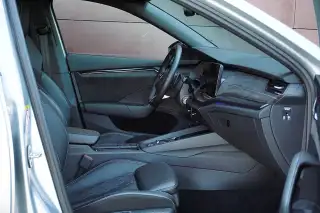 Vehicle image thumbnail, number 18