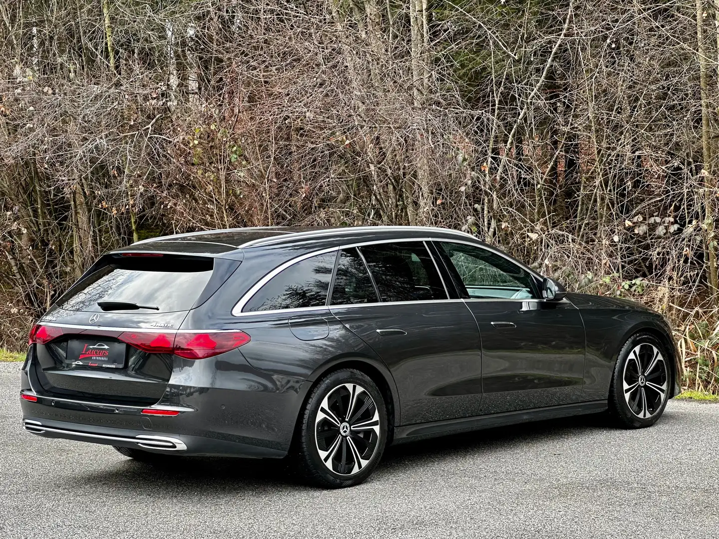 Vehicle image, number 5