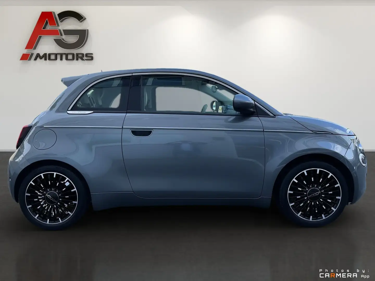 Vehicle image, number 4