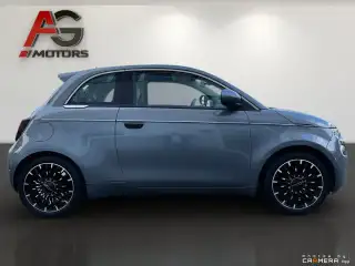 Vehicle image thumbnail, number 4