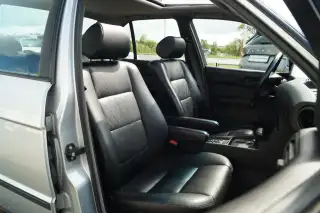 Vehicle image thumbnail, number 10