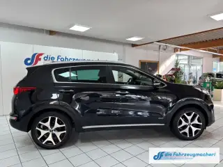 Vehicle image thumbnail, number 6