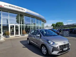 Vehicle image thumbnail, number 4