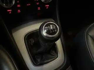 Vehicle image thumbnail, number 19