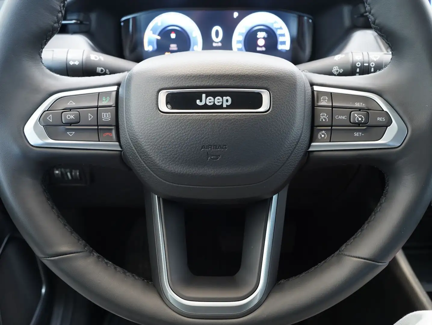Vehicle image, number 7
