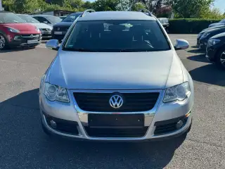Vehicle image thumbnail, number 5