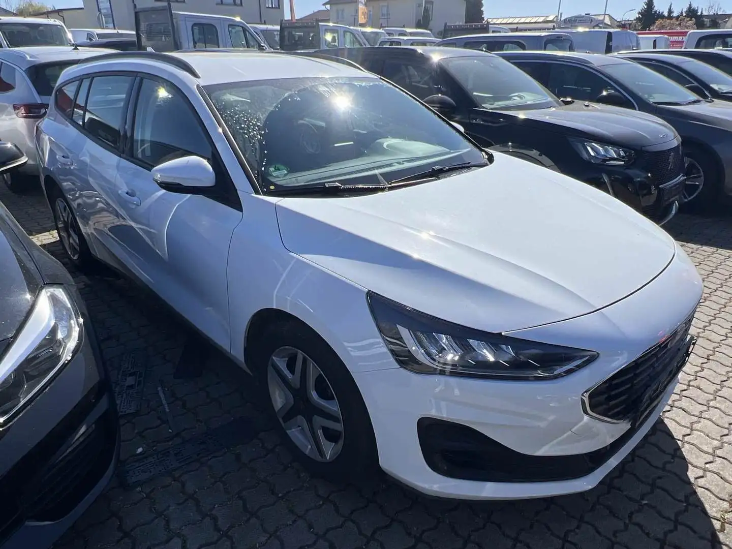 Vehicle image, number 1