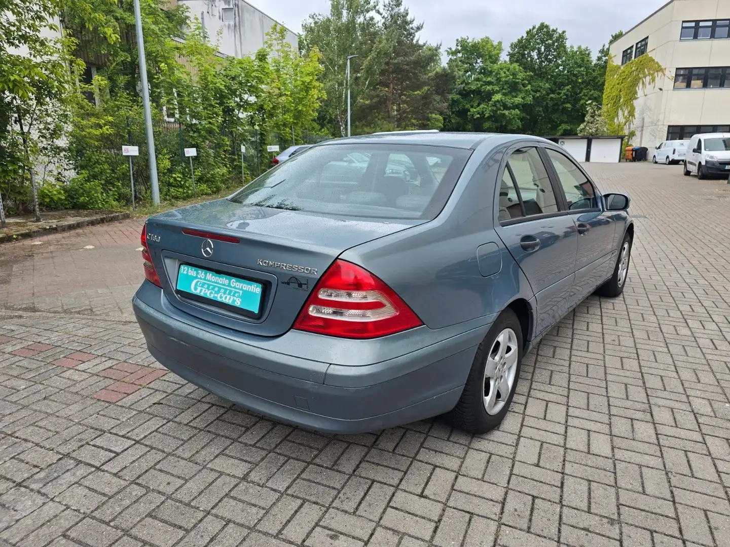Vehicle image, number 7