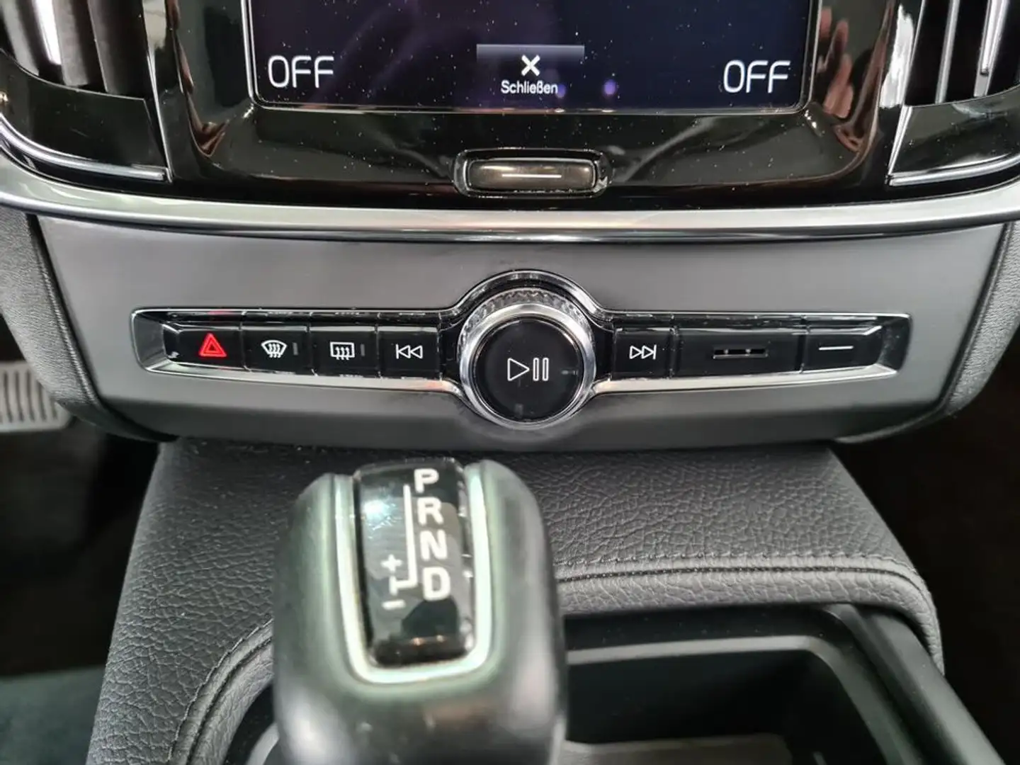 Vehicle image, number 18