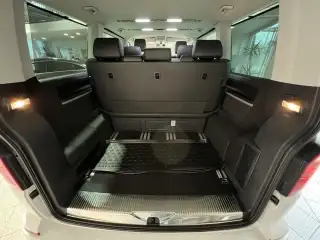 Vehicle image thumbnail, number 7