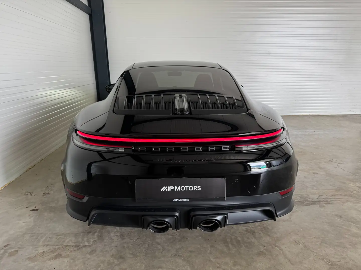 Vehicle image, number 11