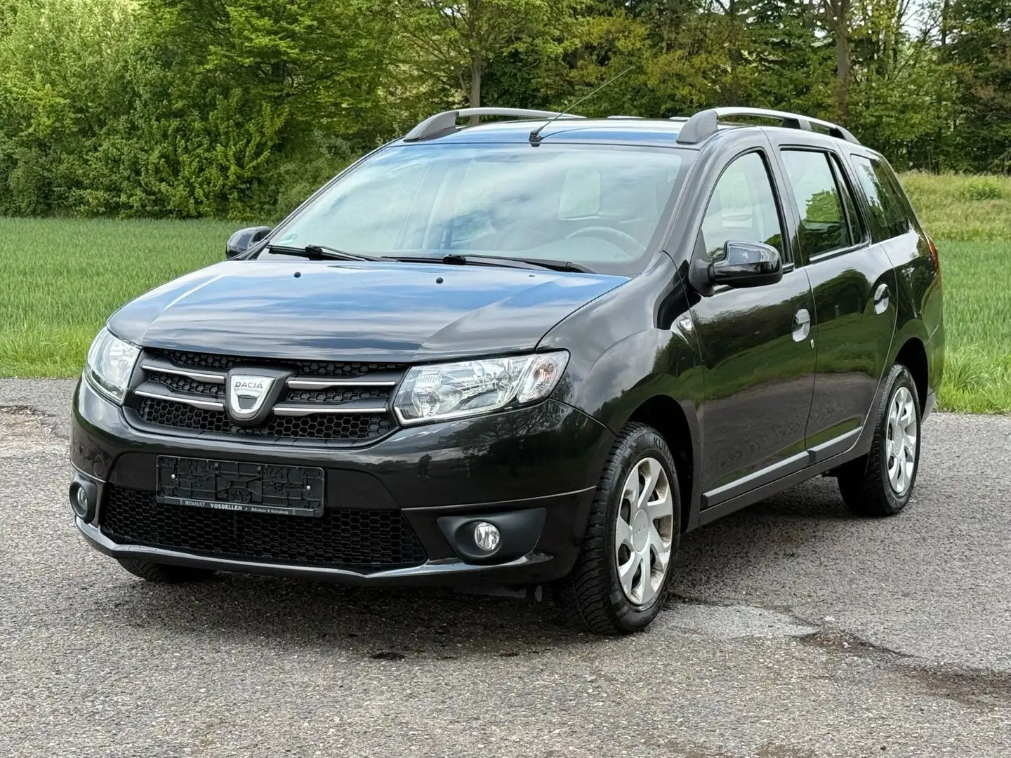 Vehicle image, number 3